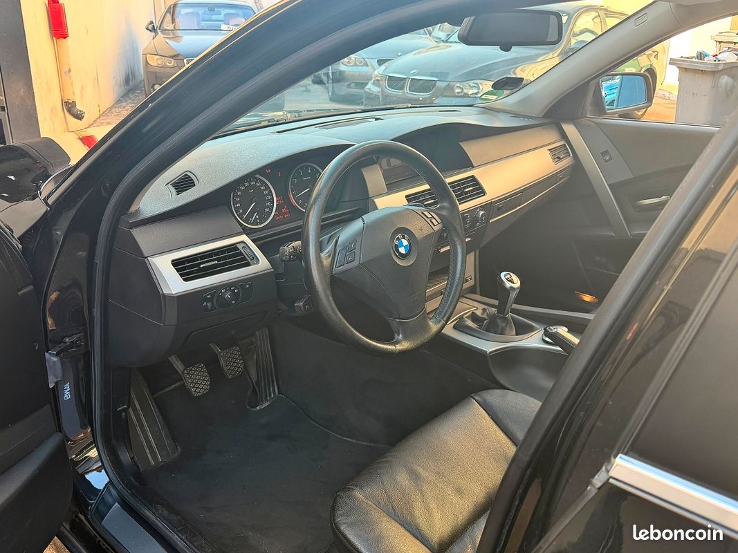 Bmw 523i touring 177ch (image 4)