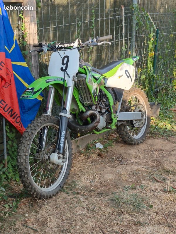 Av kawasaki cross 250 de 2005 (image 2)