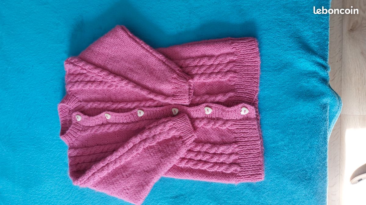 Pull Fait Main Pour Fille 6 Mois, En Laine, Couleur Blanc Lilas Violet - Neuf Sans étiquettes
