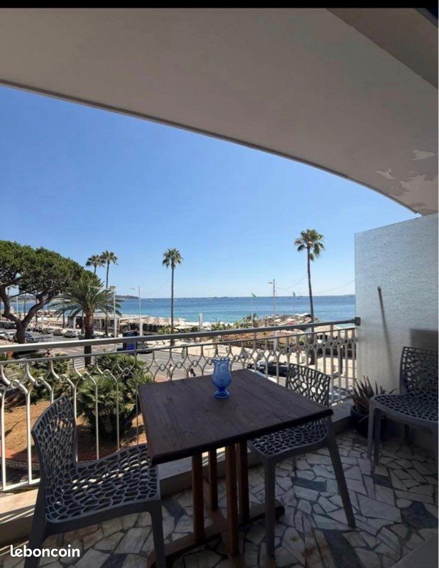 Appartement 3 pièces 70 m² · à Antibes · 70 m² · 1 600 €