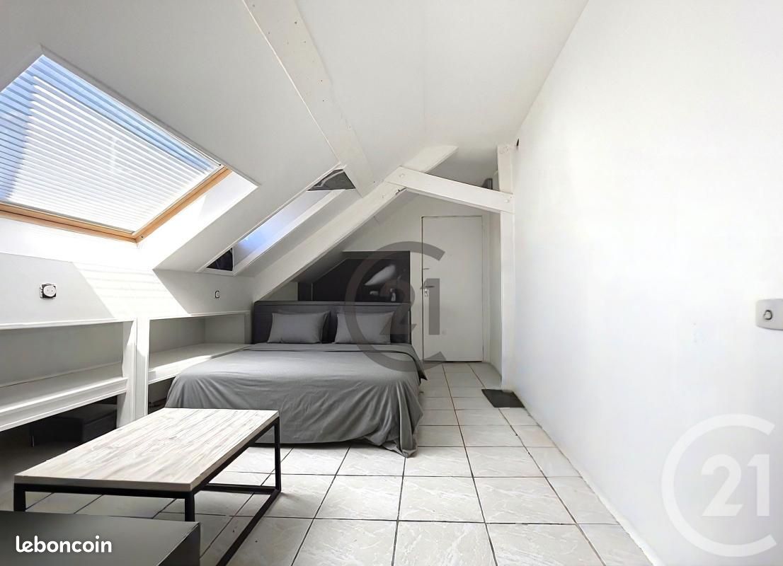 Appartement 1 pièce 15 m² · à Melun · 15 m² · 560 €/mois
