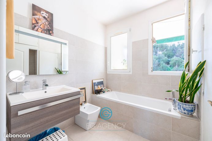 Appartement 4 pièces 103 m² — 19