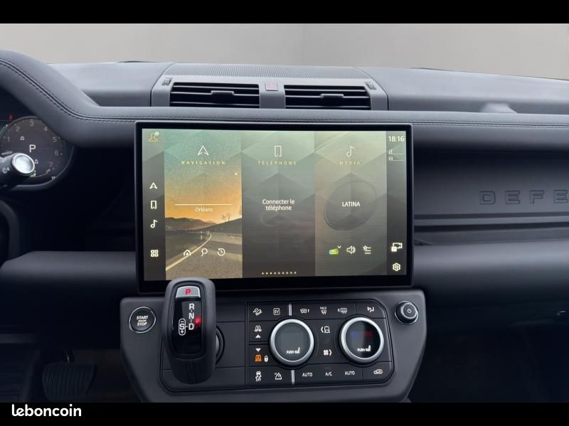 Land-rover Defender 110 2.0 P300e PHEV Black Edition (image 8)