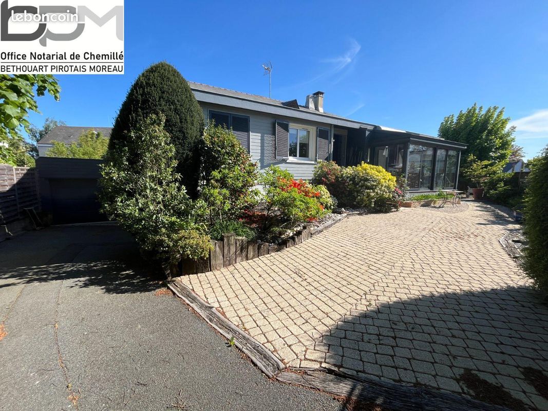 Maison 7 pièces 195 m² · à Chemillé-en-Anjou · 195 m² · 362 250 €