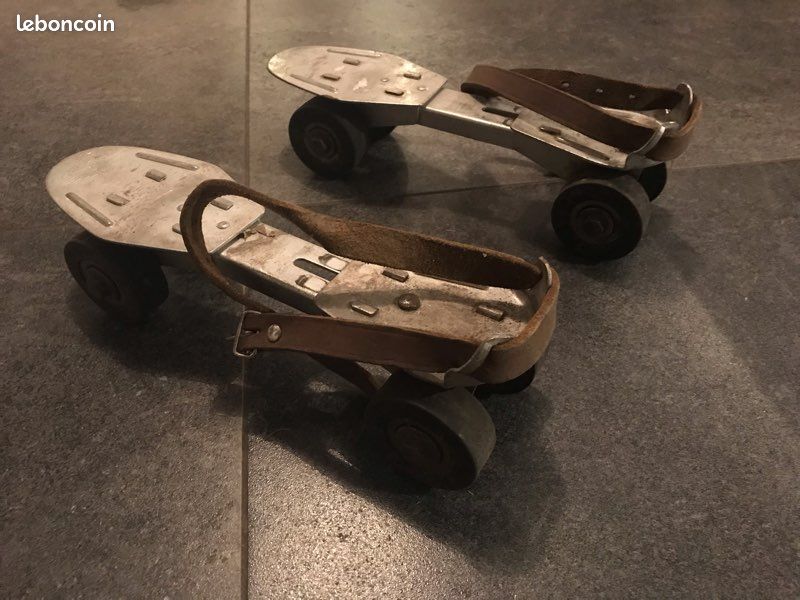Anciens Patins à Roulettes SPEEDY – 3 Roues – Vintage – Collection