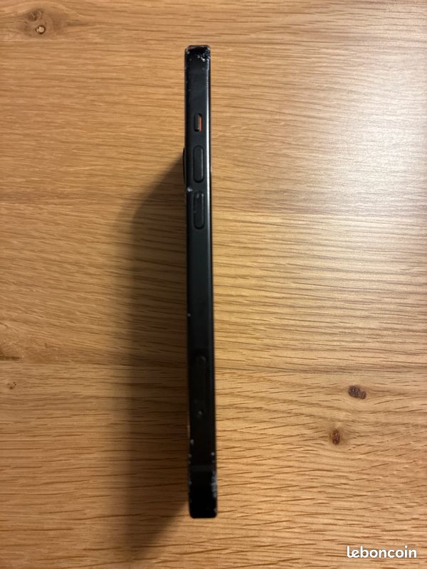 IPhone 15 (image 2)