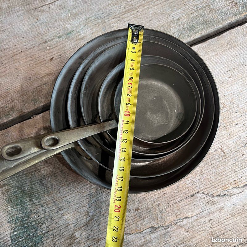 Lot 5 casseroles cuivre étamé manches laiton vintage​​​​​​​​​​​​​​​​ - Arts de la table