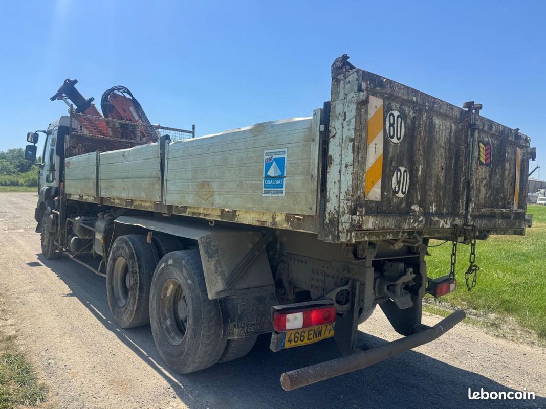 Renault KERAX 6x4 (image 5)
