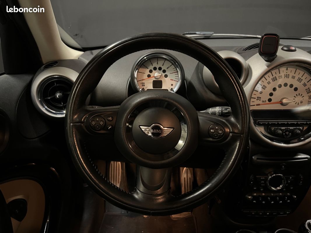 MINI COUNTRYMAN R60 184 ch ALL4 Cooper S (image 18)