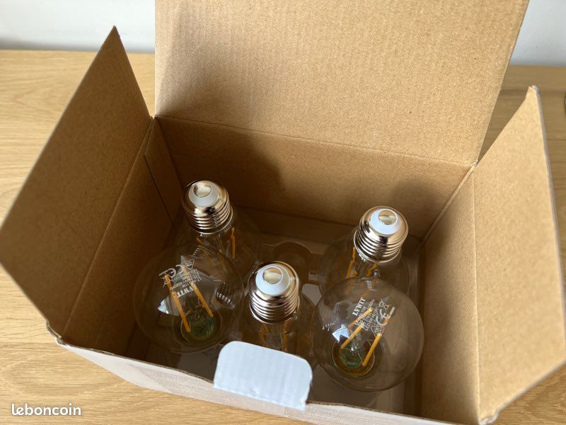5x ampoules LED E27 1055lm blanc chaud (image 2)