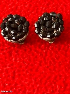 Boucles D'oreilles Vintage Clips En Verre Noir Facetté - Anciennes Et Pleines De Charme
