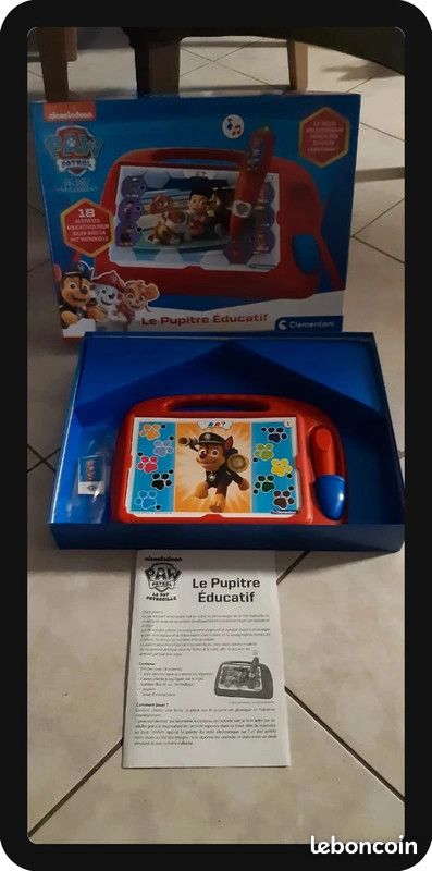Pupitre éducatif "pat patrouille" état neuf (image 2)