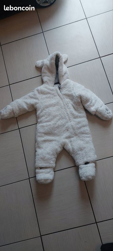 Combinaison bébé (image 1)