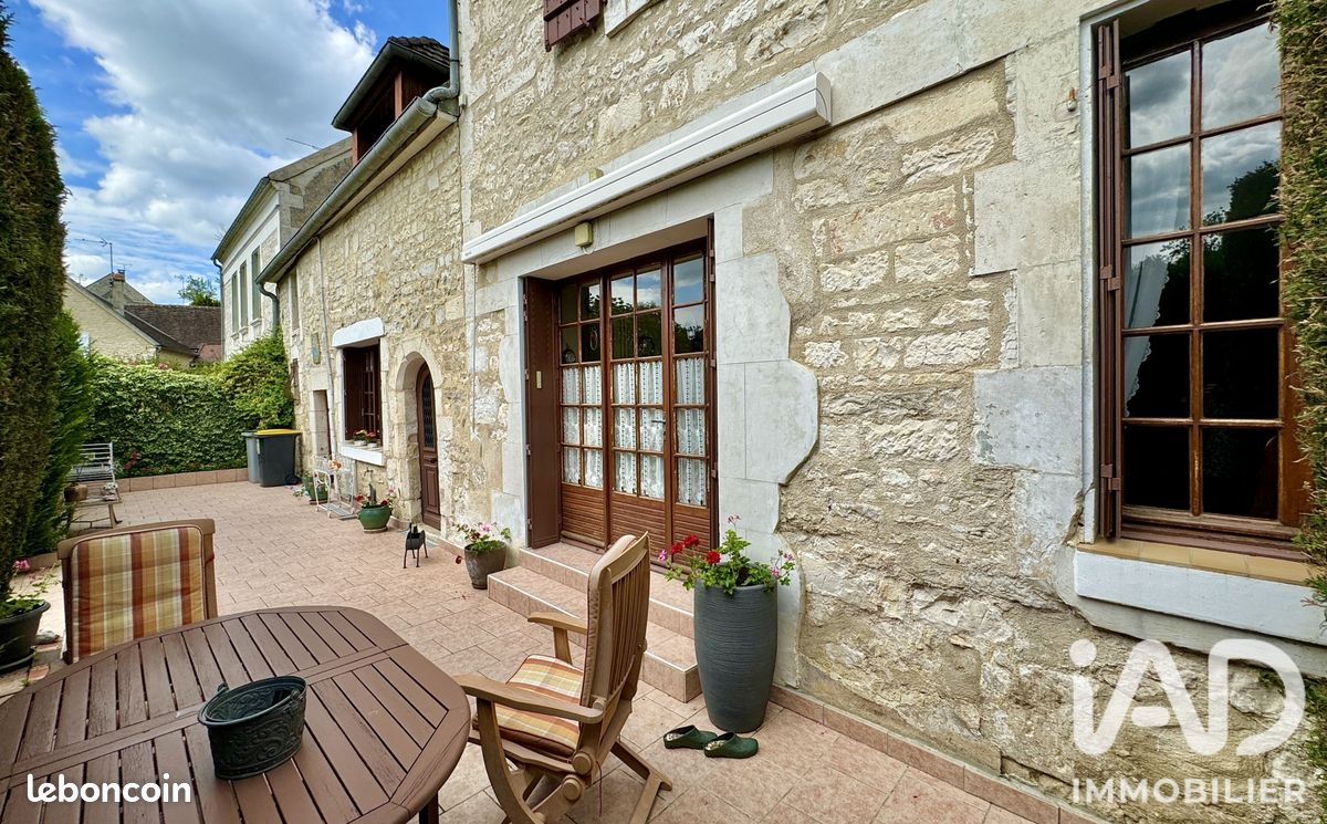 Maison 6 pièces 131 m² · à Deux Rivières · 131 m² · 169 000 €