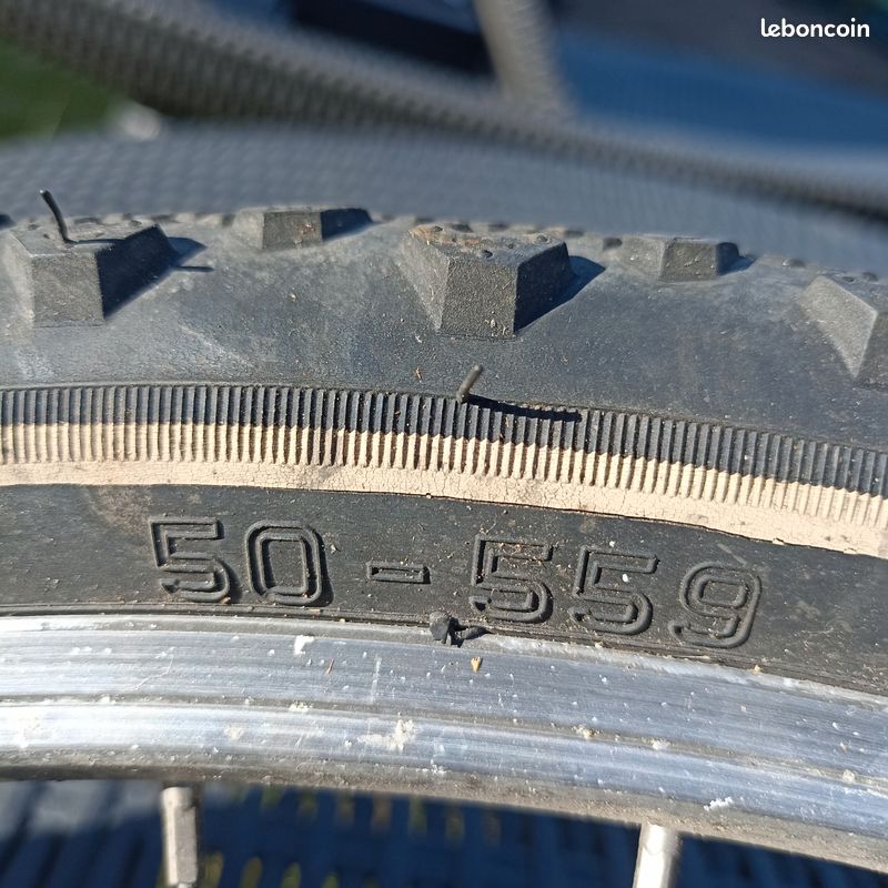 Pneu vélo 2 (image 3)