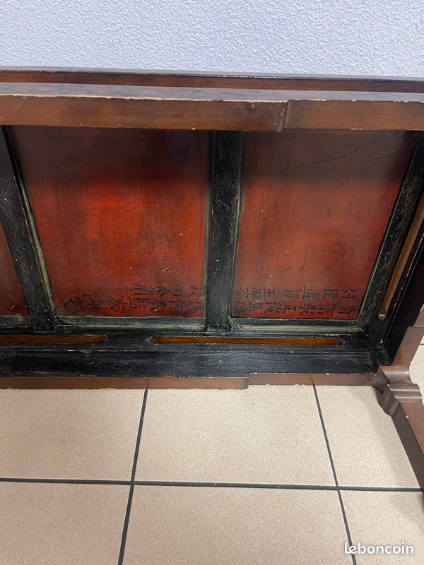 Table basse d’Asie ancienne (image 2)