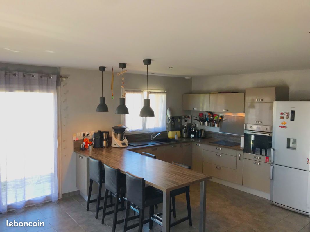 Maison pour 6 avec jardin près des volcans (image 4)