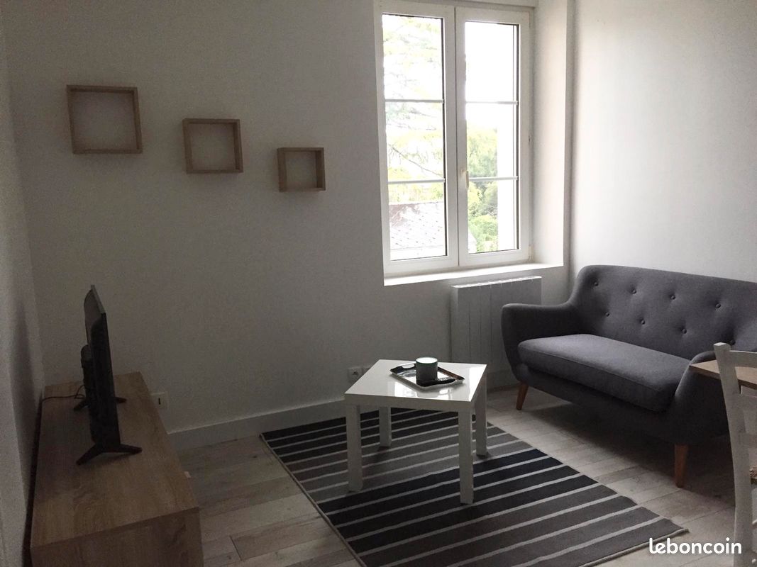Appartement 2 pièces 28 m² · à Segré-en-Anjou Bleu · 28 m² · 470 €