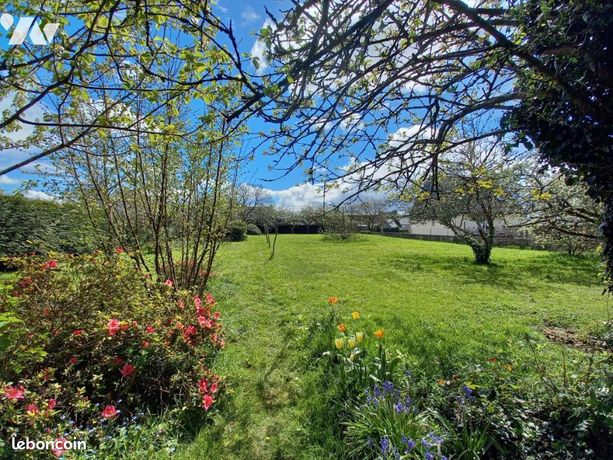 Terrain 700 m² CAMORS
