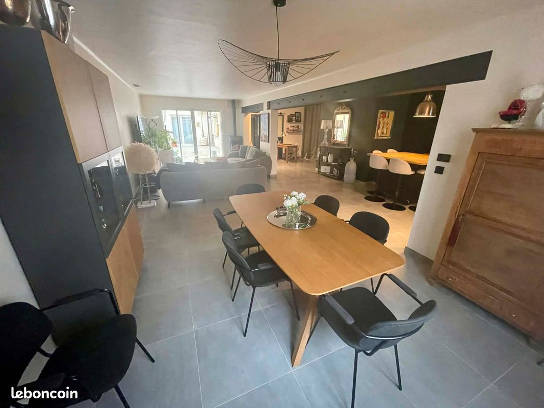 Maison 5 pièces 135 m² · à Marsillargues · 135 m² · 449 000 €