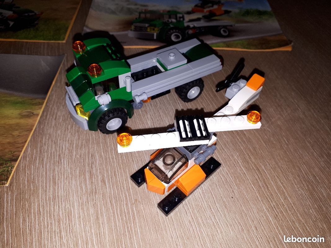 Lego Creator 31043 Le transport de l'hélicoptère (image 2)