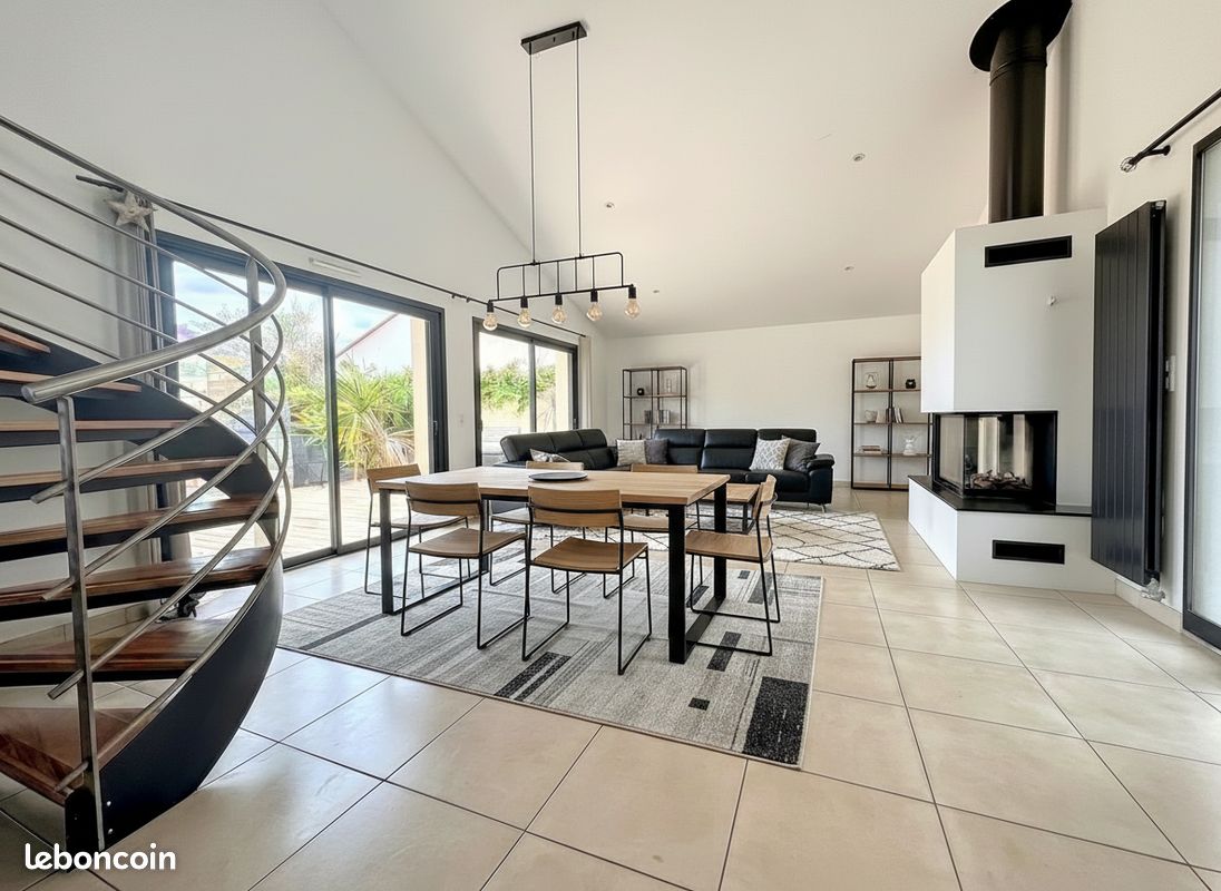 Maison 6 pièces 140 m² · aux Sorinières · 140 m² · 385 000 €