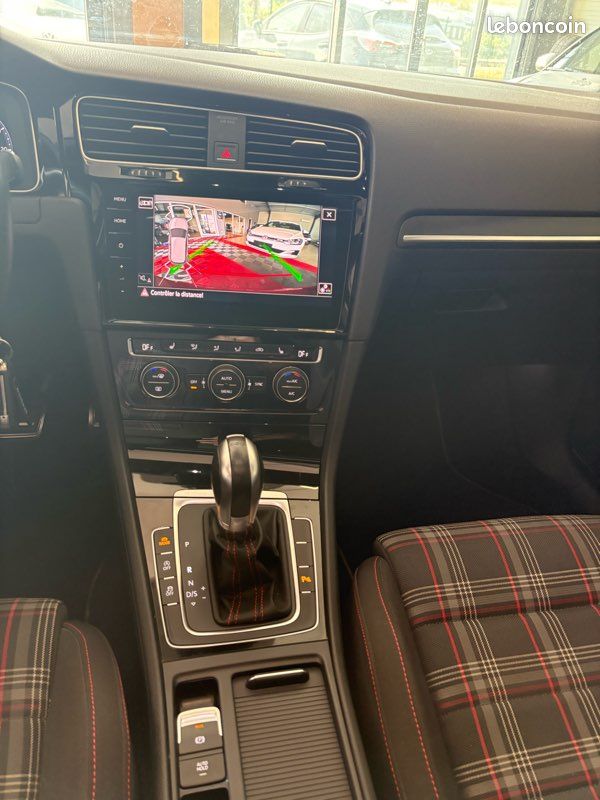 VOLKSWAGEN GOLF 7.5 GTI 230cv DSG6 PANO/DCC/CAM (image 5)