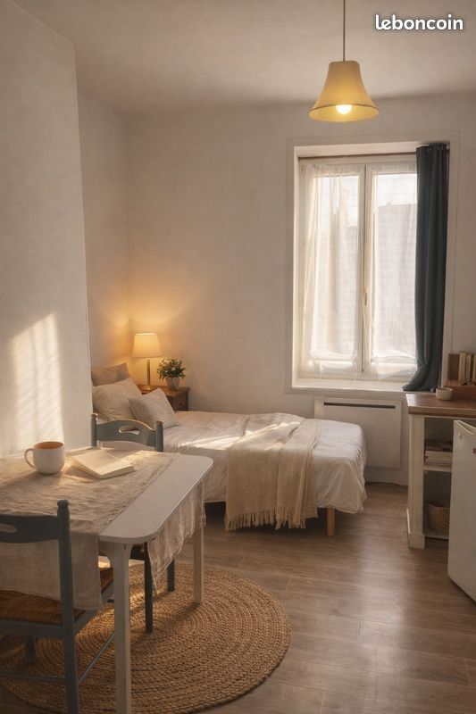 Appartement 1 pièce 13 m² · à Calais · 13 m² · 440 €