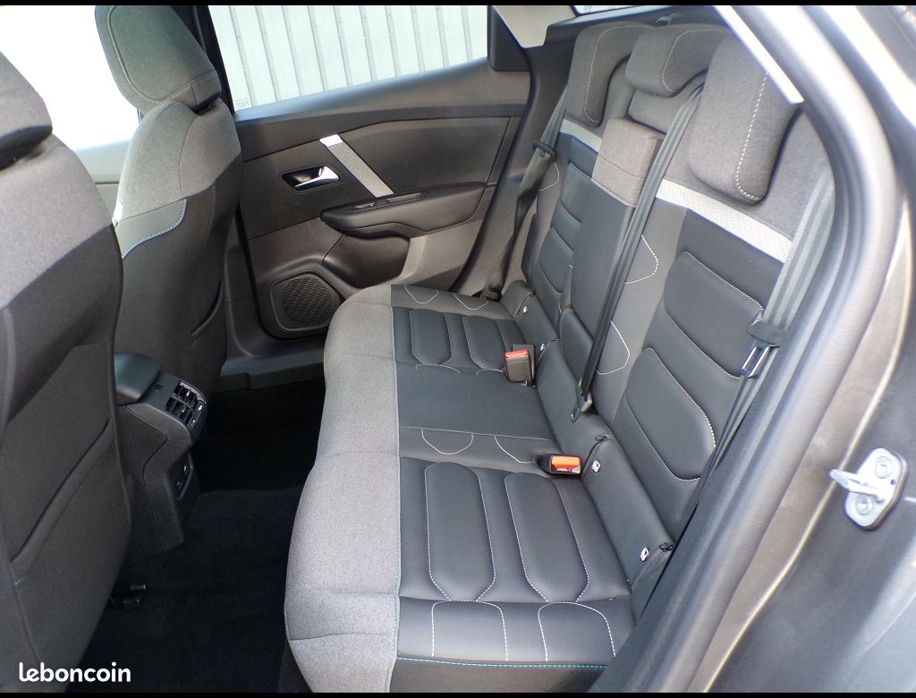 Citroën C4 III BHDI 130 MAX EAT8 (image 7)