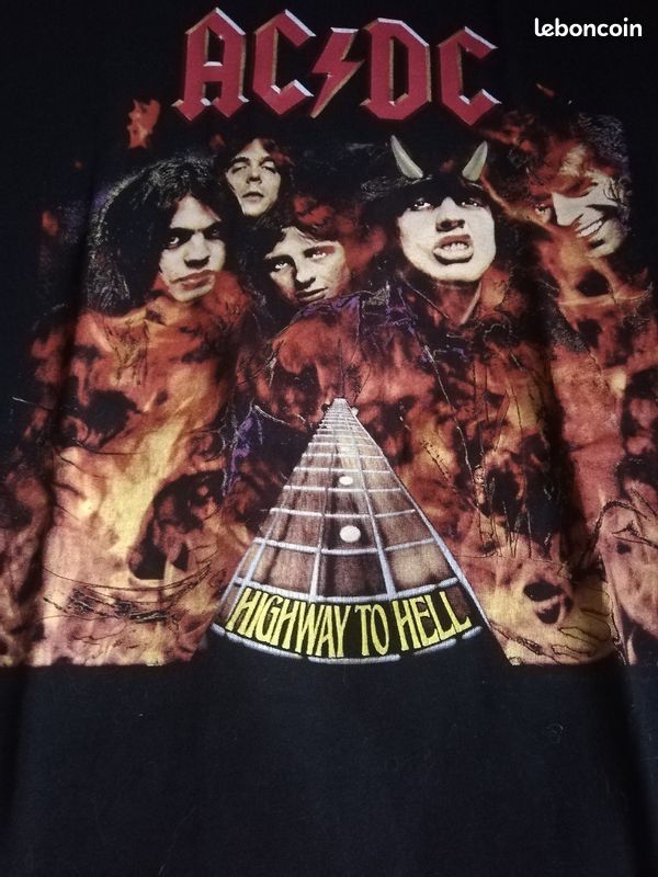 AC/DC t-shirt (image 1)