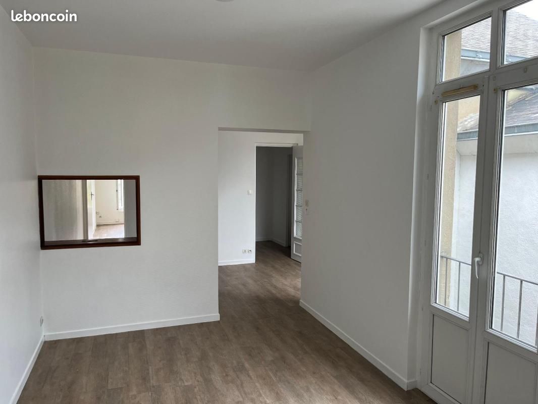 Appartement 3 pièces 44 m² · à Le Mans · 44 m² · 500 €