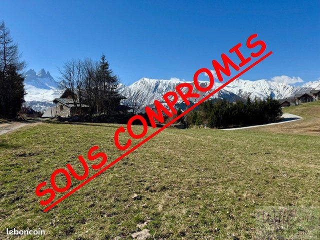 Terrain 1101 m² ALBIEZ MONTROND · à Albiez-Montrond · 212 000 €