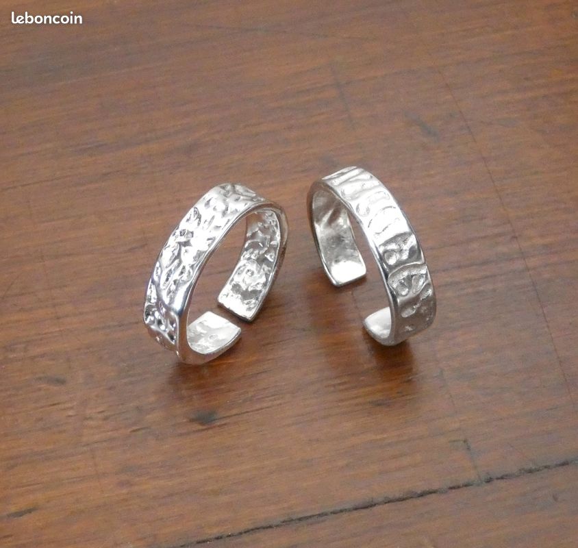 Bague neuve martelée ajustable en plaqué argent ou argent femme (image 1)