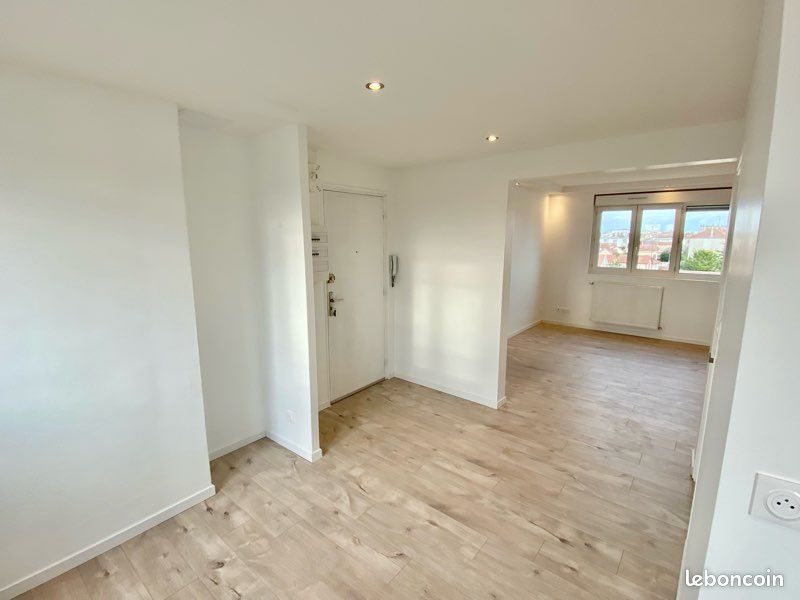 Appartement 2 pièces 42 m² · à Sainte-Savine · 42 m² · 590 €/mois
