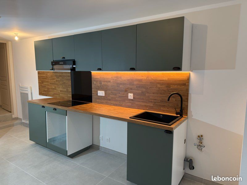 Appartement 2 pièces 46 m² · à Trets · 46 m² · 810 €/mois