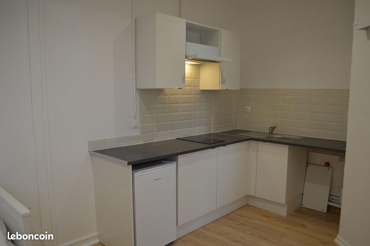 Appartement a louer saint-pierre-des-corps - 1 pièce(s) - 25 m2 - Surfyn