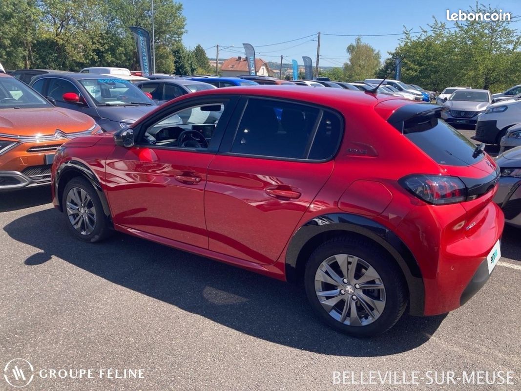 Peugeot 208 e-208 136ch Style (image 21)