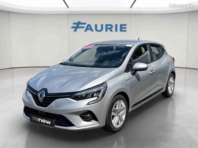 Renault Clio E-Tech 140 Business (image 1)