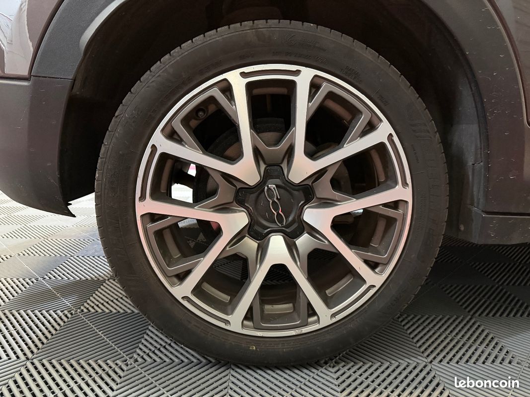 FIAT 500X 1.4 MultiAir 140 ch DCT Cross+ / CUIR / U CONNECT / VOLANT CHAUFFANT / SIEGES CHAUFFANTS (image 30)
