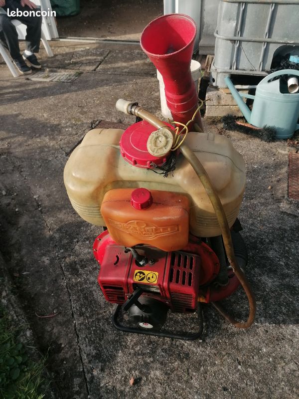 Pulvérisateur souffleur thermique à dos (image 3)