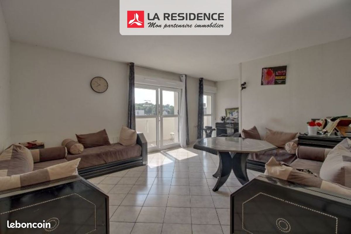 Appartement 3 pièces 67 m² · à Les Mureaux · 67 m² · 123 000 €