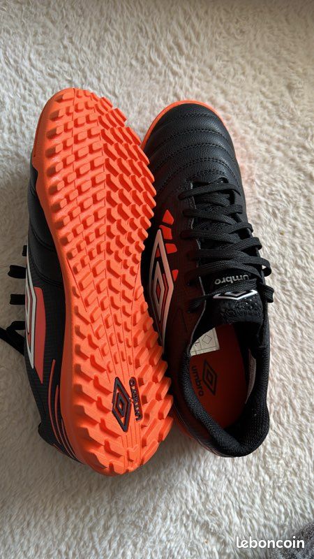 Chaussures de football de football Puma Ultra 1.4 MxSG - gris/orange - 40,5 - Sport