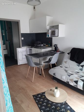 Studio meublé internet + électricité+ chauffage compris