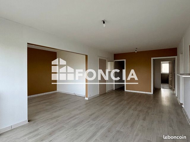 Appartement 4 pièces 85 m² · à Saint-Herblain · 85 m² · 900 €
