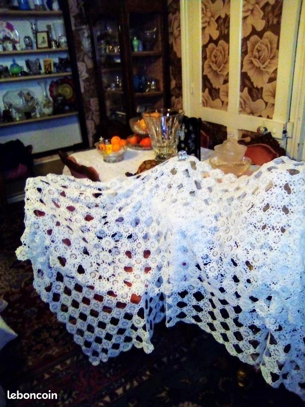 Nappe crochetée (image 1)
