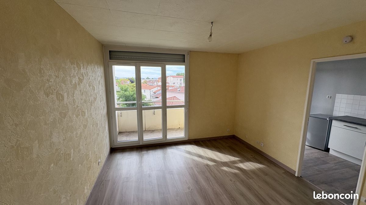 Appartement 1 pièce 29 m² · à Gerzat · 29 m² · 455 €/mois