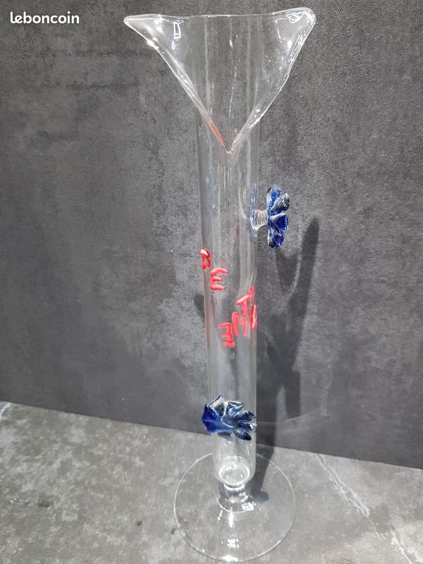 Vase soliflore je t'aime (image 1)
