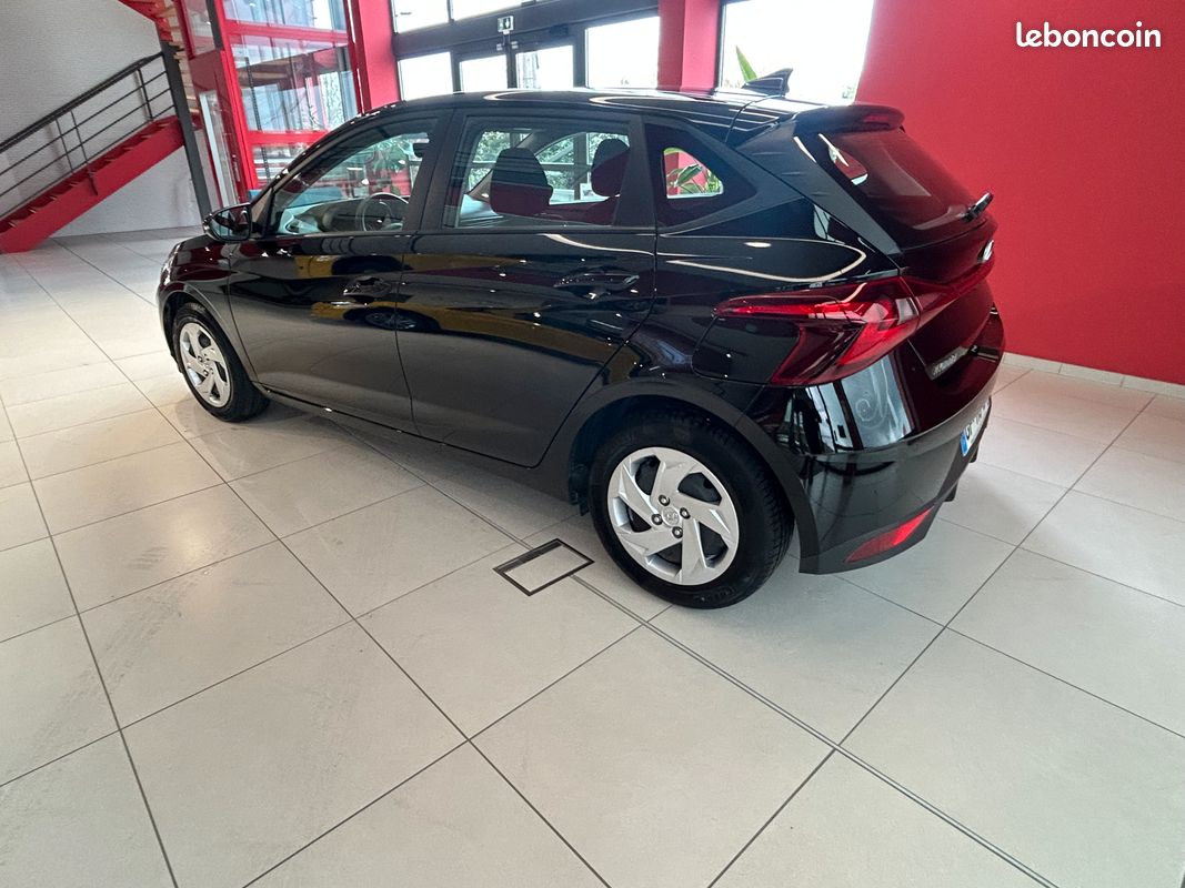 Hyundai i20 iii 1.2 84 initia (image 9)