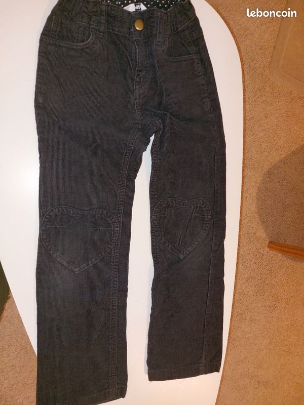 Pantalon velours fille noir H et M 8 ans (image 1)