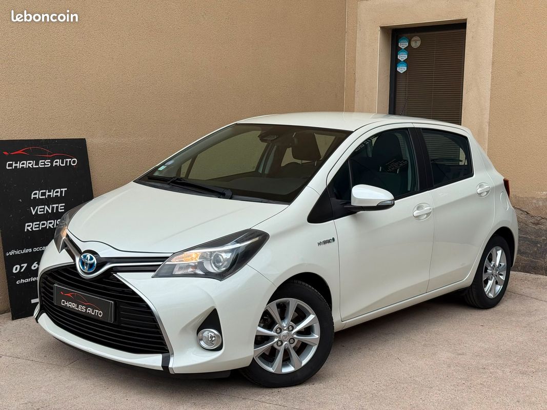 Toyota Yaris HSD 100h Dynamic 5p / 1ere main / Garantie 12 mois (image 1)